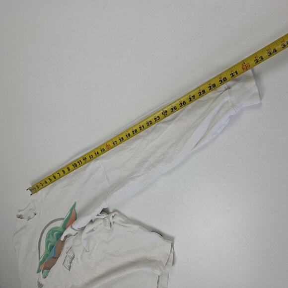 Star Wars Spirit Jersey Shirt Mens Large The Mandalorian Grogu Bounty Disney - Picture 8 of 12